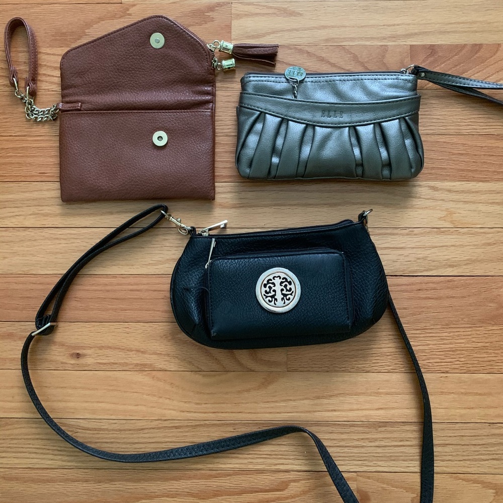 3 purses